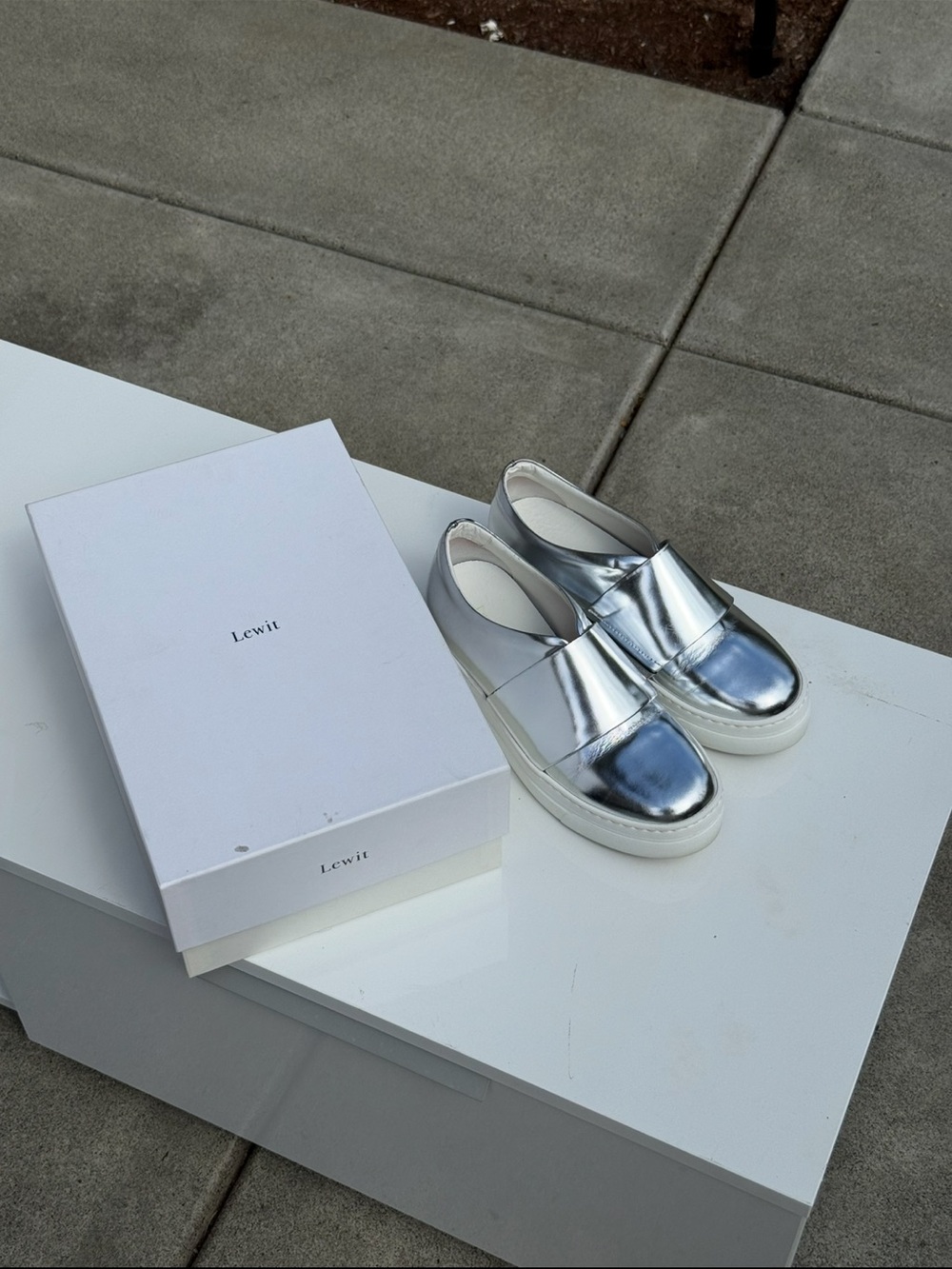 Lewit Metallic Silver Slip-On Sneakers